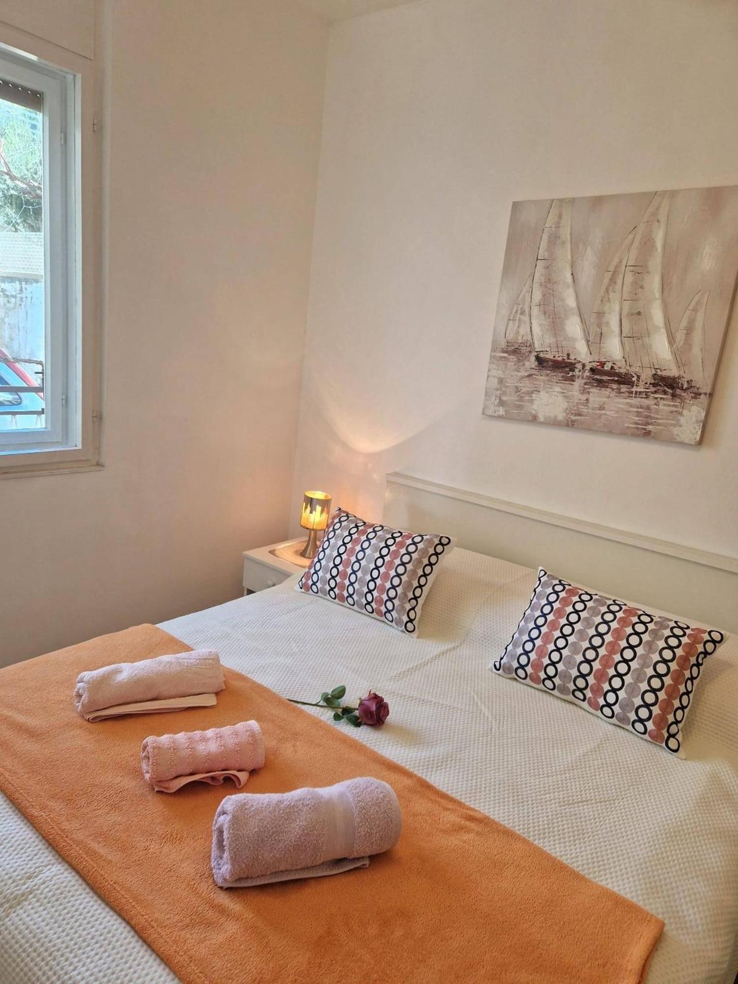 Apartments By The Sea Seget Donji, Trogir - 2029 חדר תמונה